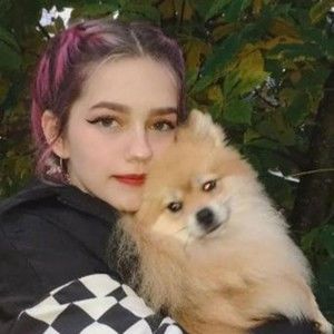 Meet your Posher, Joan